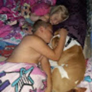 Meet your Posher, Zay